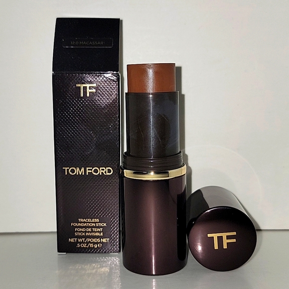 TF TOM FORD Traceless Foundation Stick 0.5 oz (12.0 MACASSAR) - Picture 5 of 5
